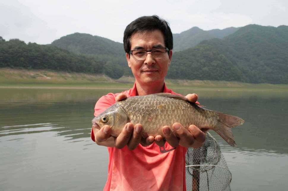 l 파로호 상류 월명좌대및 상무룡 좌대 조황입니다 (조황조행기 - 특파원조황)