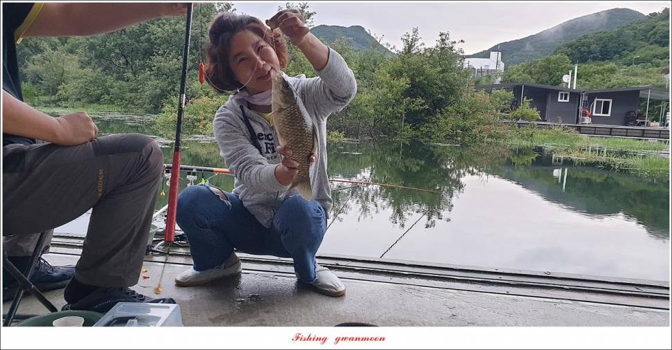 솔 낚시터 45 cm41 cm화곡지칠성지 조황 (조황조행기 - 특파원조황)