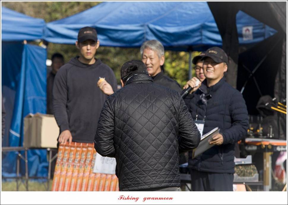이스케이프 납회용원지화곡지 4 짜 조황 (조황조행기 - 특파원조황)