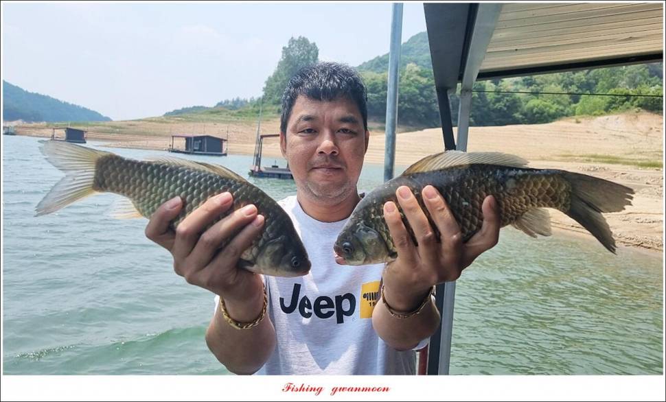 솔 낚시터 4 짜화곡지 4 짜 및 월척 조황 (조황조행기 - 특파원조황)
