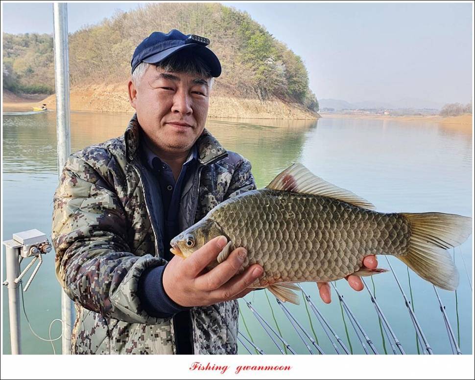 신리 4 짜 7 수실리곡 4 짜 4 수한버들 4 짜 3 수 (조황조행기 - 특파원조황)
