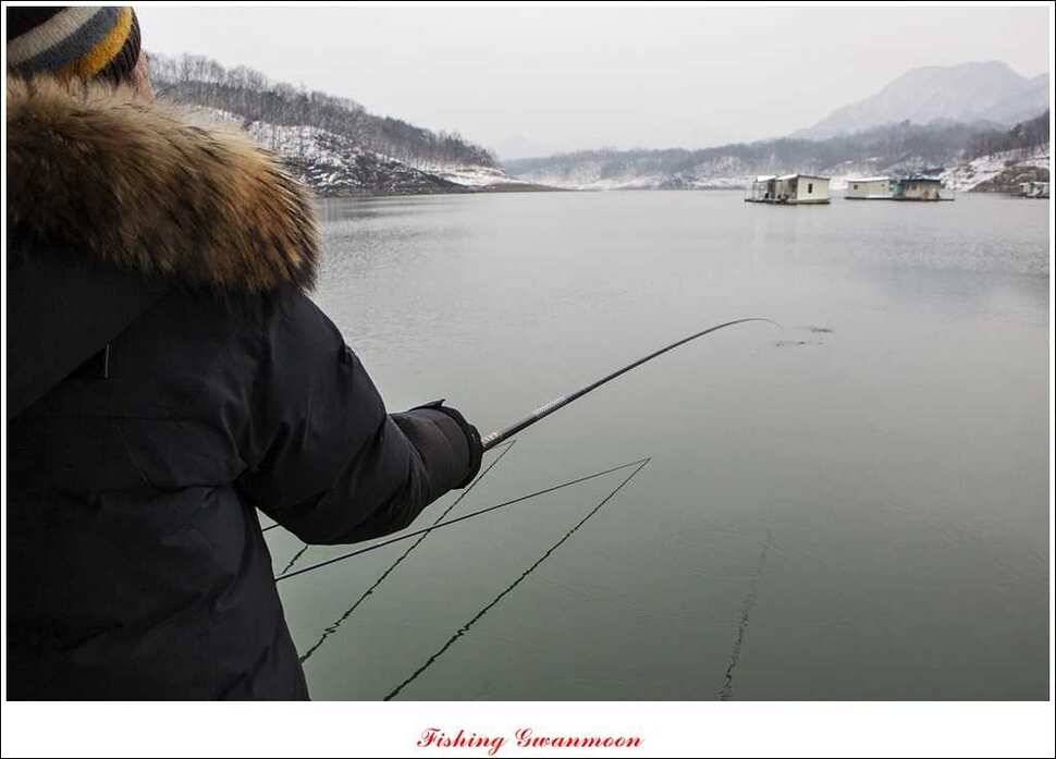 제일 40 cm 실리곡 월척 (조황조행기 - 특파원조황)