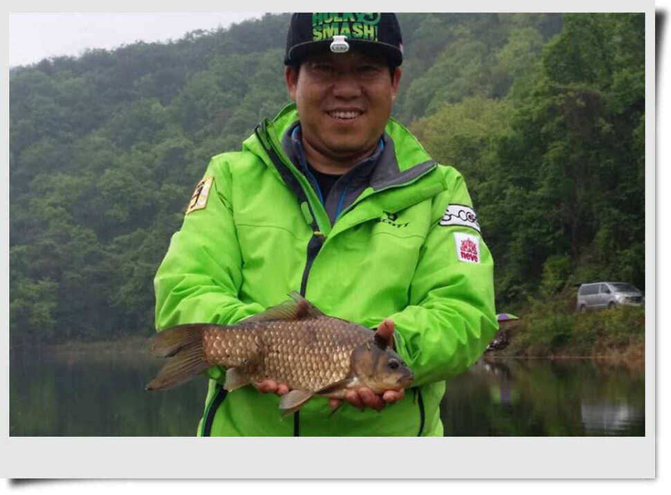 4짜와 대물들 (조황조행기 - 특파원조황)