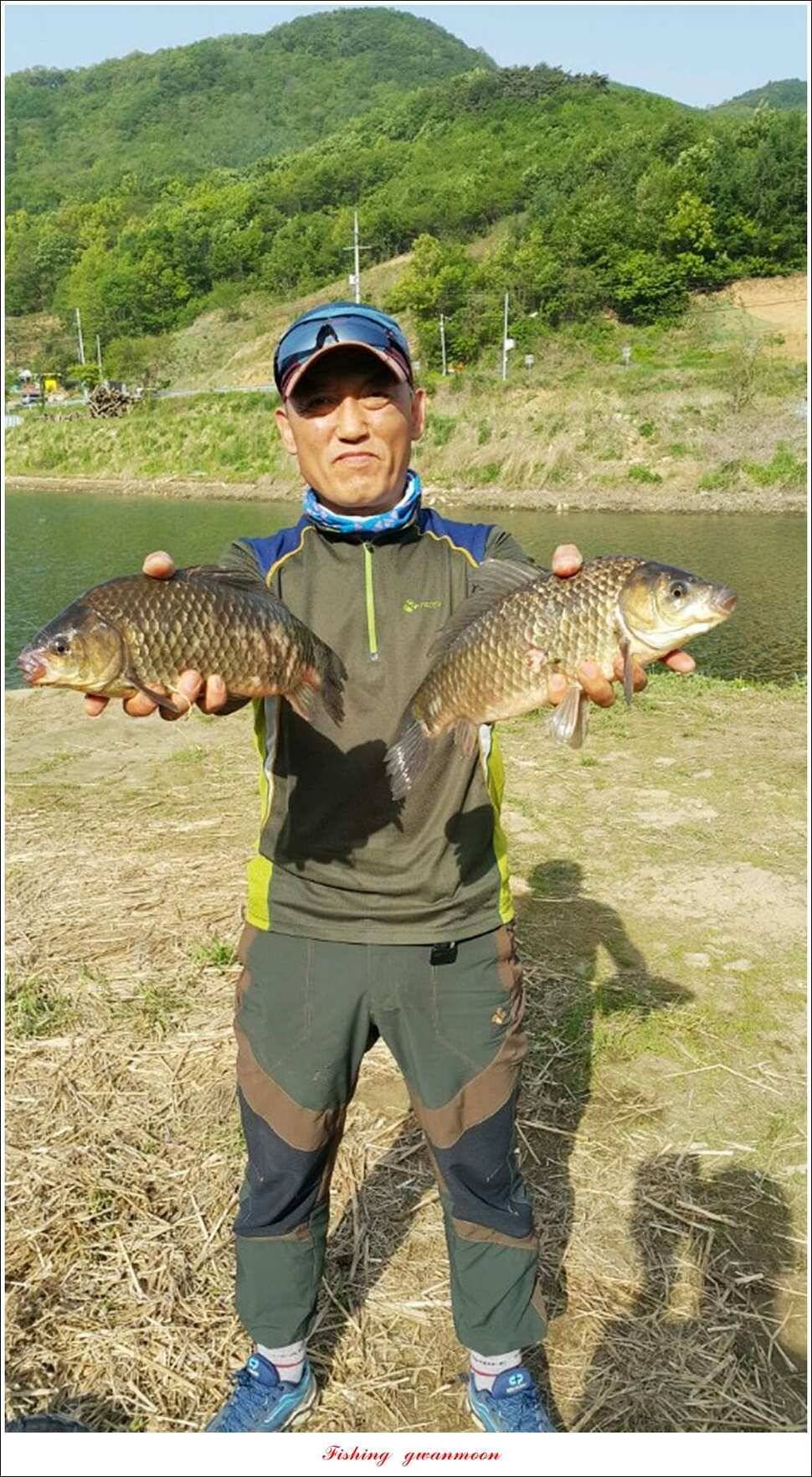 한버들실리곡 월척 행진저수지 사짜 (조황조행기 - 특파원조황)