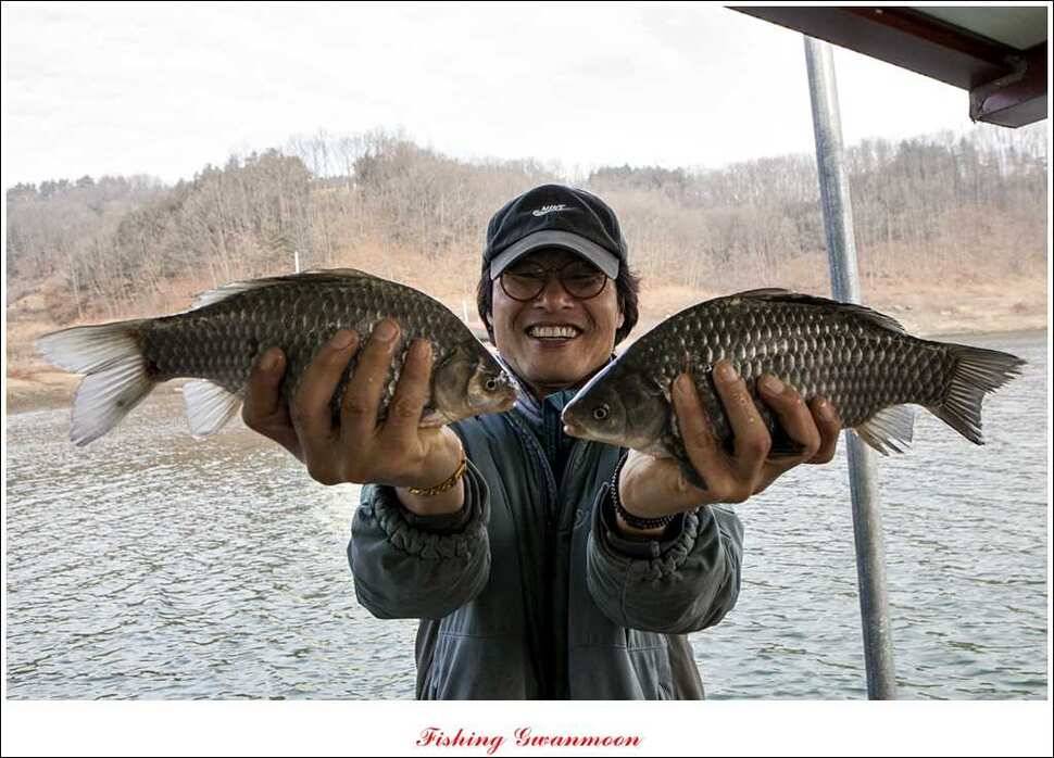 제일윤신매돌감짱가네한버들실리곡 월척 (조황조행기 - 특파원조황)