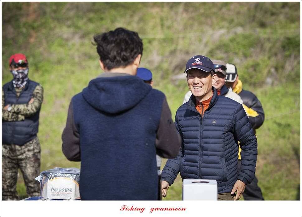 한버들 낚시대회실리곡 월척 (조황조행기 - 특파원조황)