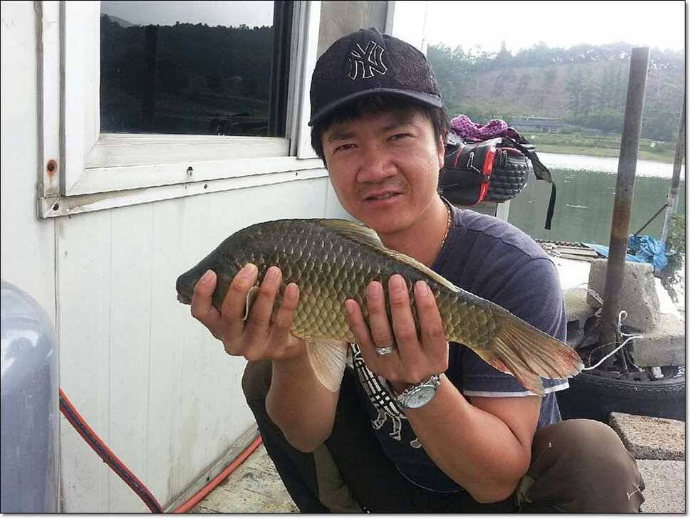 신매 425 cm 대물늘푸른 장어칠성지 사짜 (조황조행기 - 특파원조황)