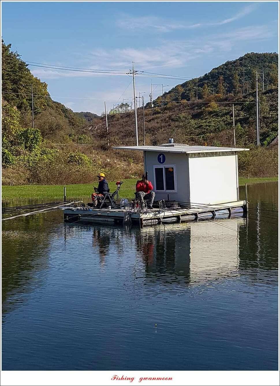 화곡지 사짜늘푸른 허리급달천강 월척 (조황조행기 - 특파원조황)