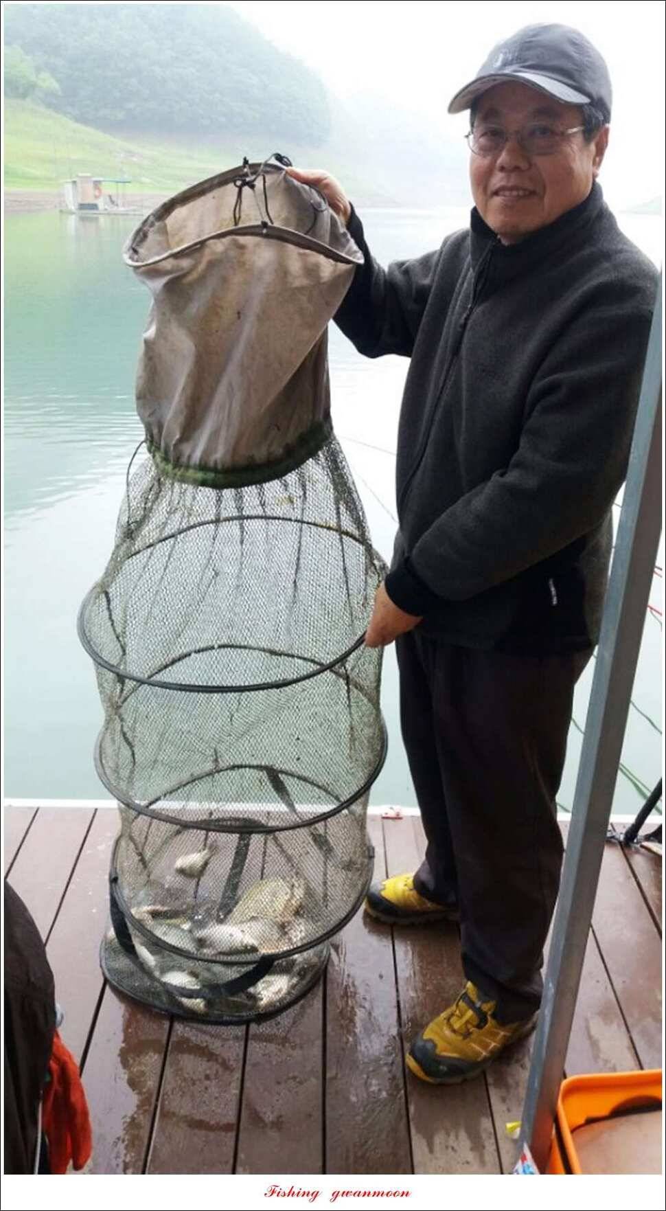 한버들 사짜 및 월척 대박화곡지 사짜신매 월척실리곡 월척 (조황조행기 - 특파원조황)