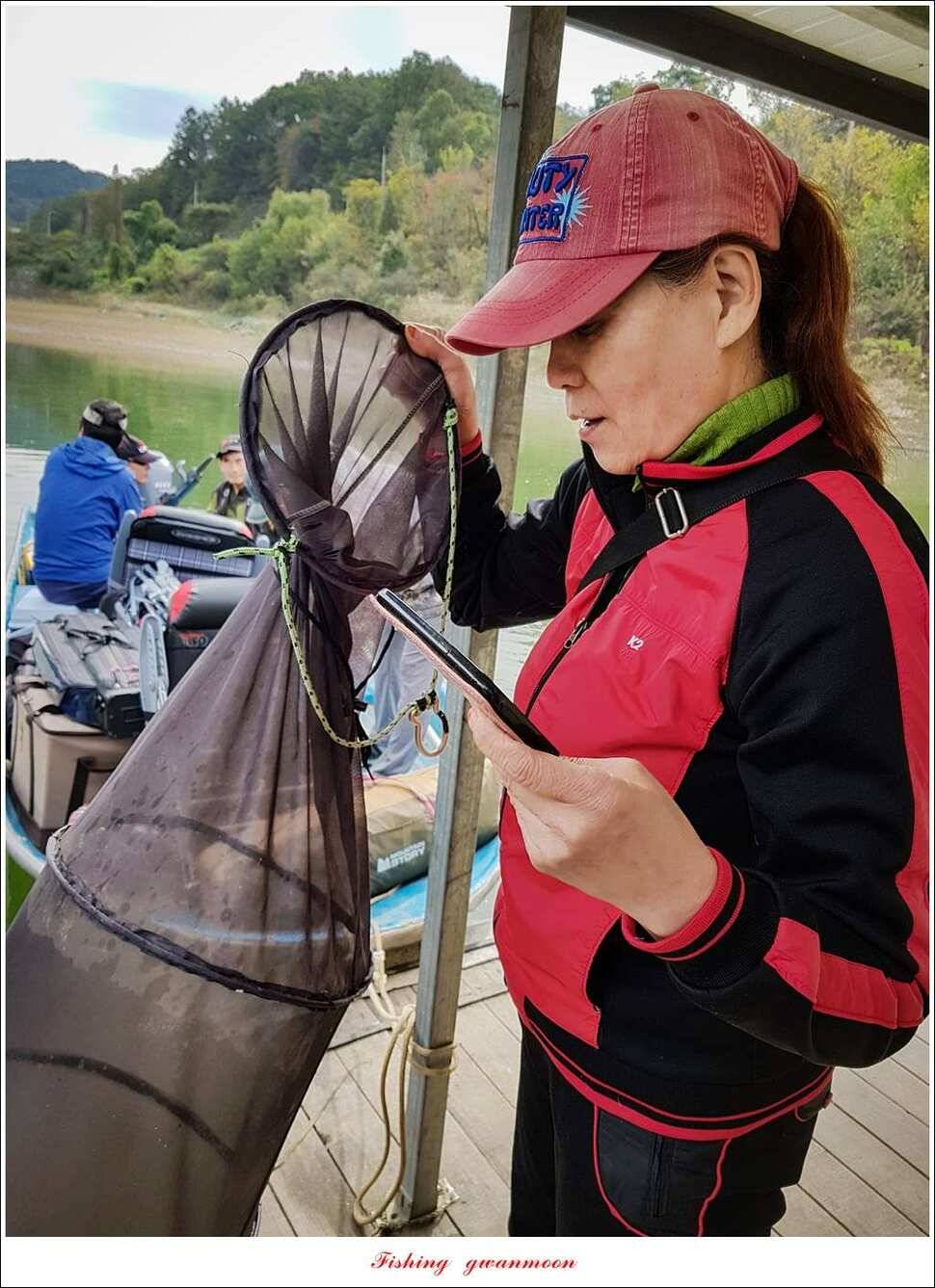 한버들 405 cm제일 39 cm실리곡 월척 및 마릿수 노지 조황 (조황조행기 - 특파원조황)