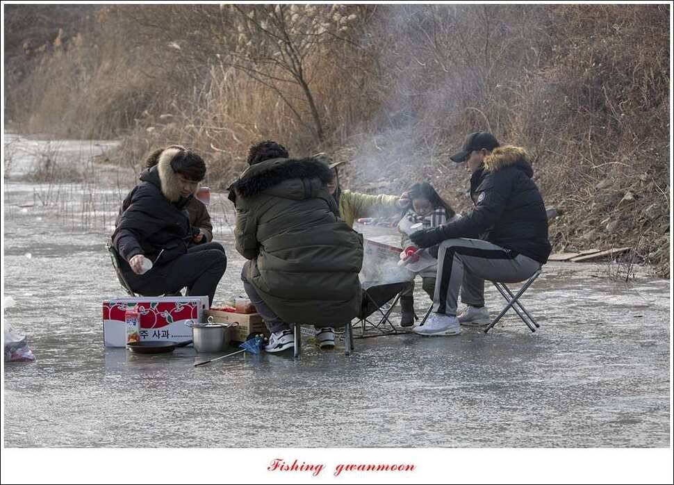 충주권 빙어 낚시 (조황조행기 - 특파원조황)