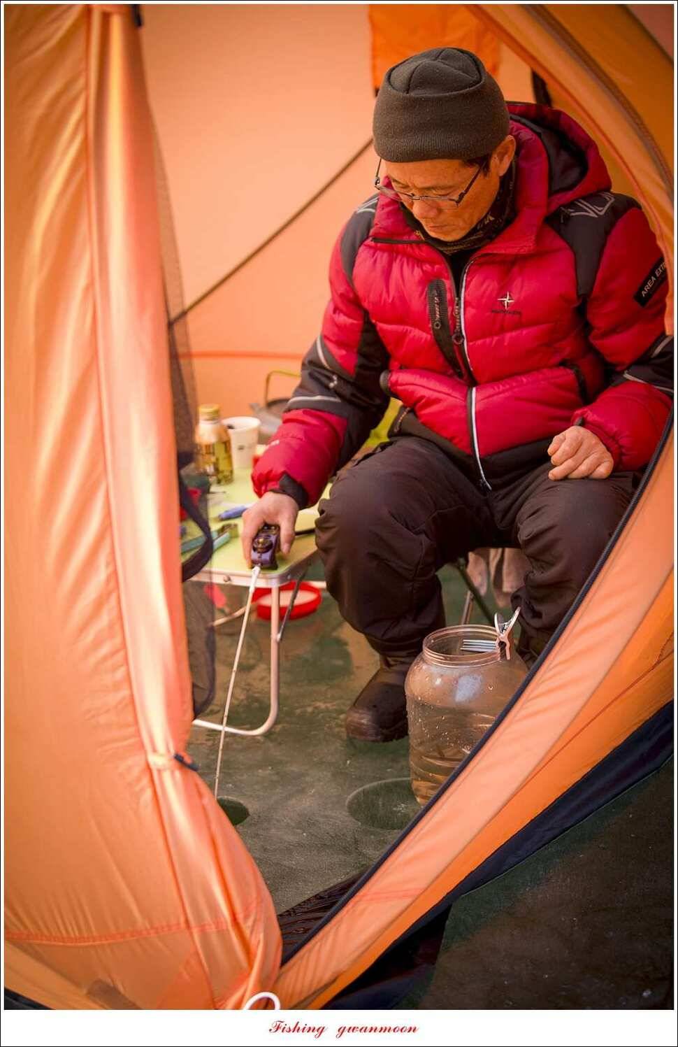 충주권 빙어 낚시 (조황조행기 - 특파원조황)