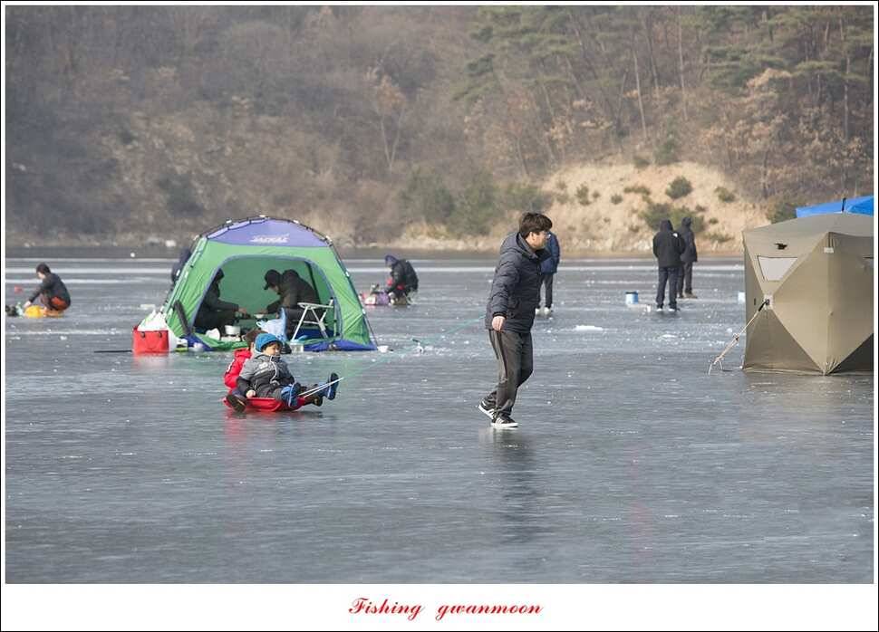 충주권 빙어 낚시 (조황조행기 - 특파원조황)