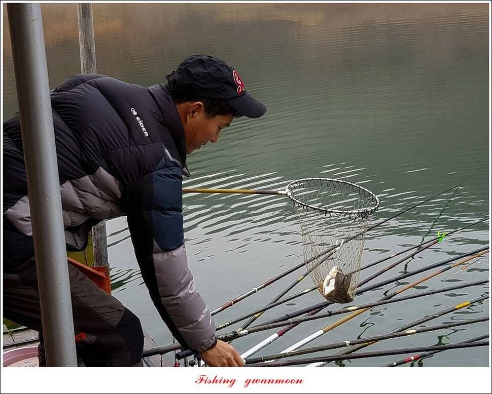 한버들 38 cm 및 마릿수 월척 실리곡 월척 조황 (조황조행기 - 특파원조황)