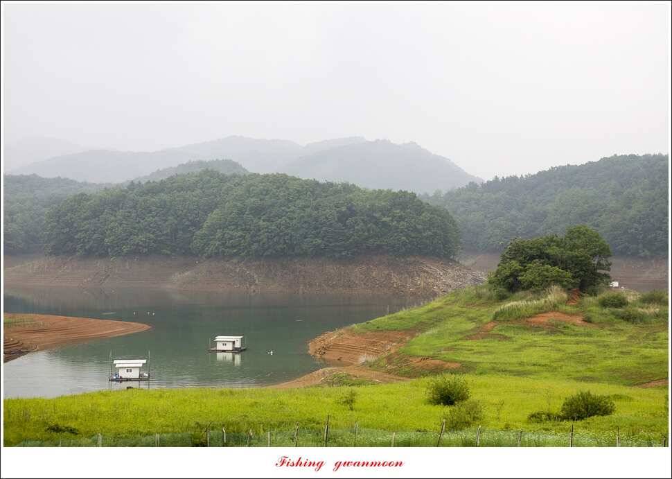 추평지 사짜병호 38 cm돌감한버들 실리곡 월척 조황 (조황조행기 - 특파원조황)
