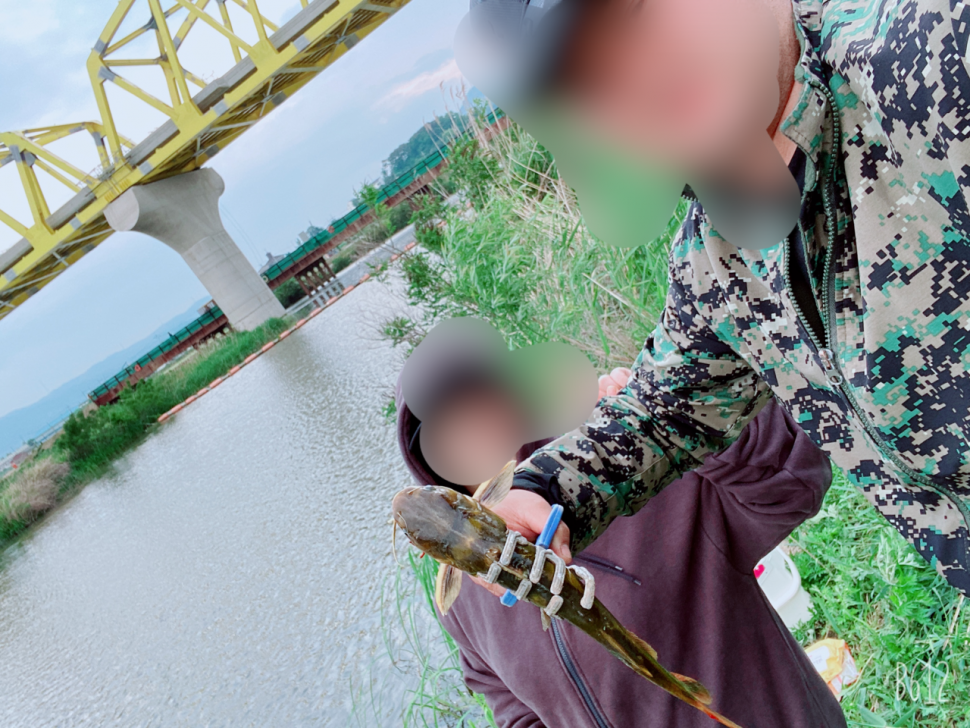 b2f88830-974f-4eea-90e7-8cc68a606a28.png