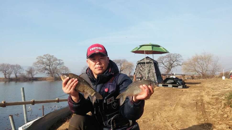 한작데기 투런홈런 사고치다 33 345 (조황조행기 - 모바일간편조행)