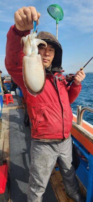 21년신조선22인승제중에이스호16석운영2일갑오징어조황입니다 (조황조행기 - 바다선상조황)