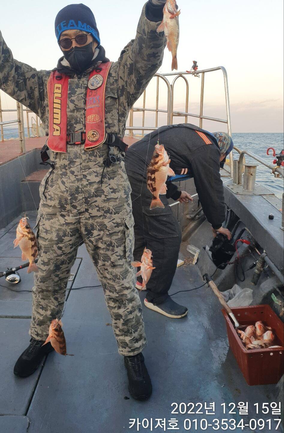 16일 12시 출항왕열기 줄줄이 타오르는 외줄만의 매력 (조황조행기 - 바다선상조황)