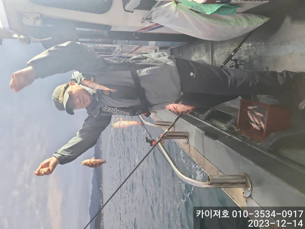14일오전 줄줄아 볼락열기 꽃이 활짝 (조황조행기 - 바다선상조황)