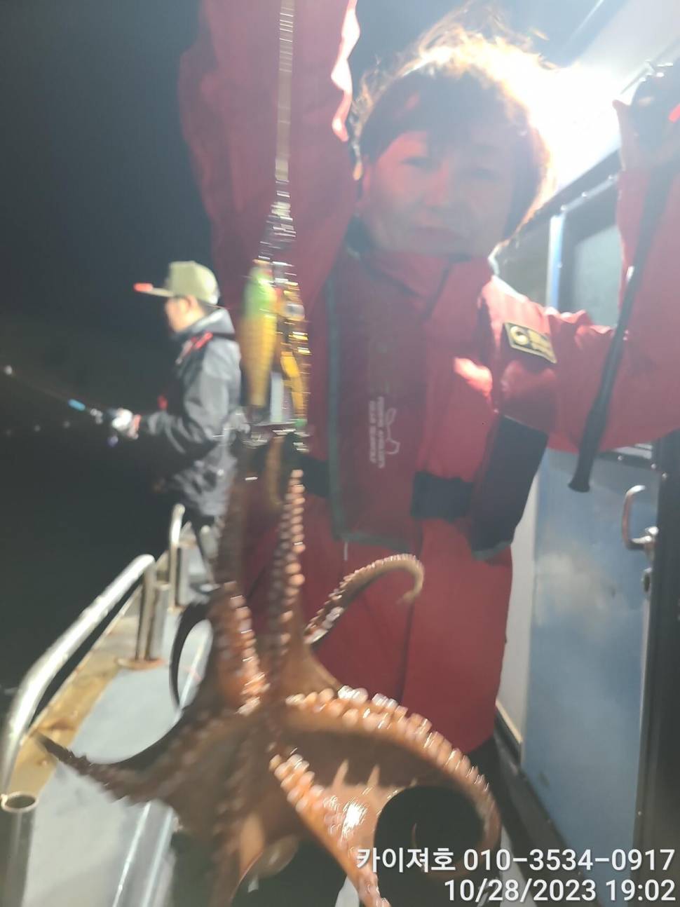 28일포항 야간 돌문어 악조건 속에서도 마릿수 굿 (조황조행기 - 바다선상조황)
