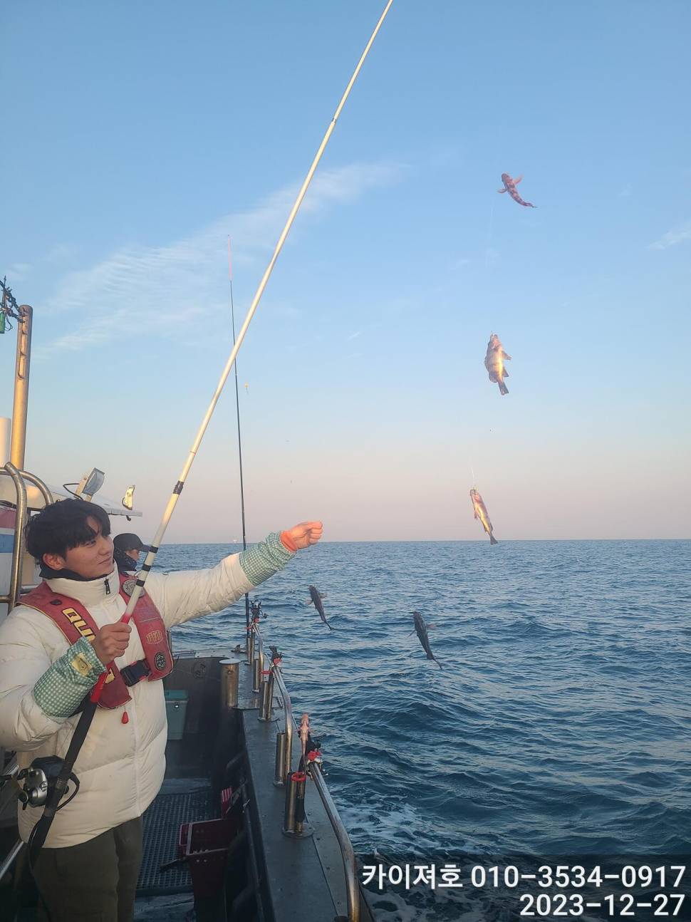 27일 오전 볼락 열기 대 타작 (조황조행기 - 바다선상조황)