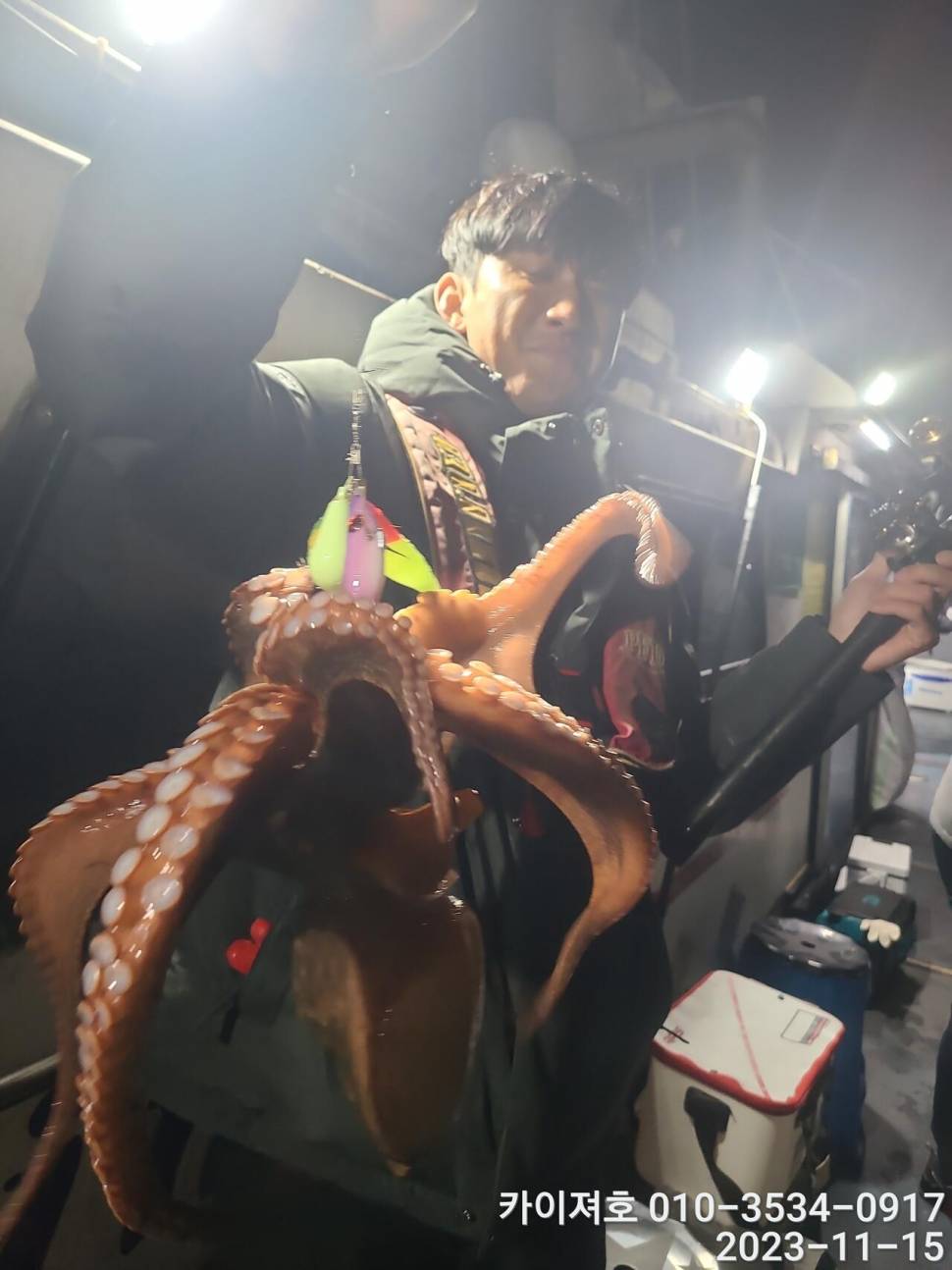 15일 카이져 야간 돌문어 씨알굿 오늘도 역시 (조황조행기 - 바다선상조황)