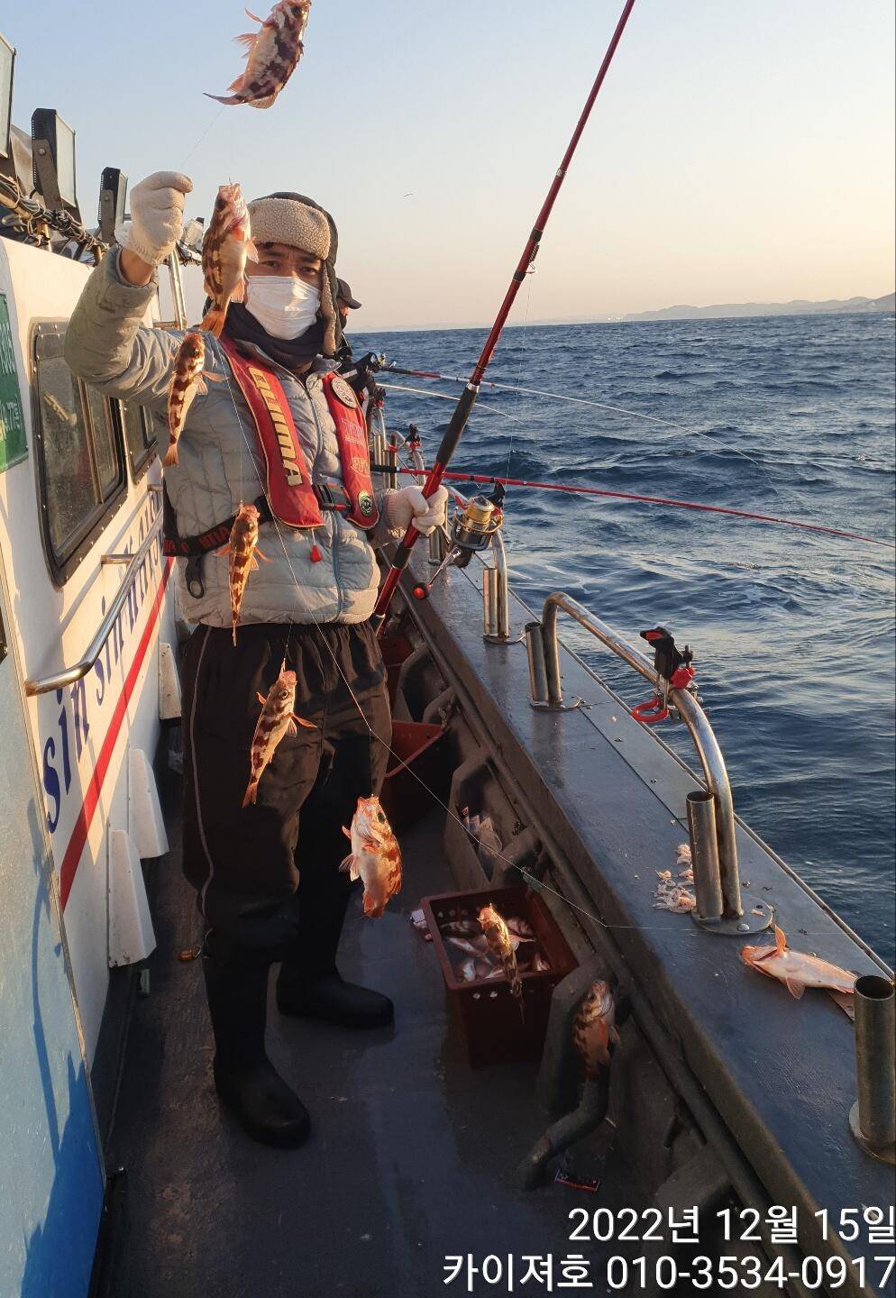 16일 12시 출항왕열기 줄줄이 타오르는 외줄만의 매력 (조황조행기 - 바다선상조황)