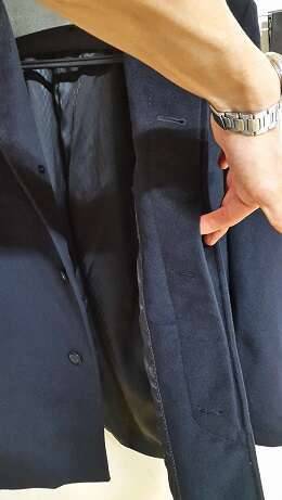 의류2점 (중고장터 - 비낚시용품)