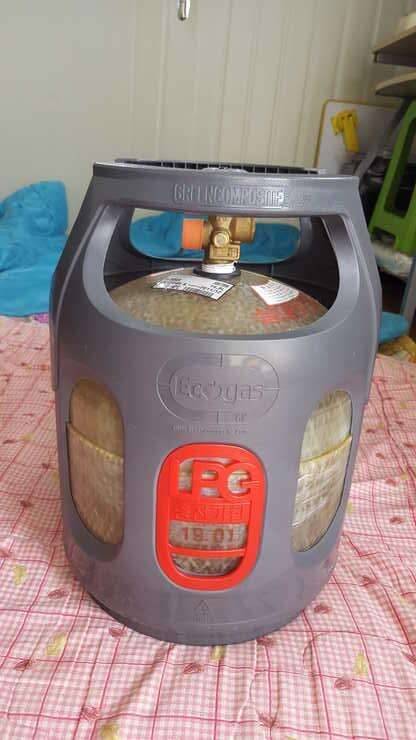 6kg 가스통 판매합니다 (중고장터 - 비낚시용품)
