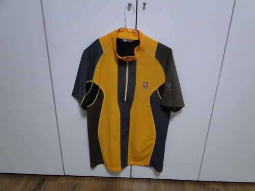 DURBAN 콤비마이100와블랙야크반팔티95100팝니다 (중고장터 - 비낚시용품)