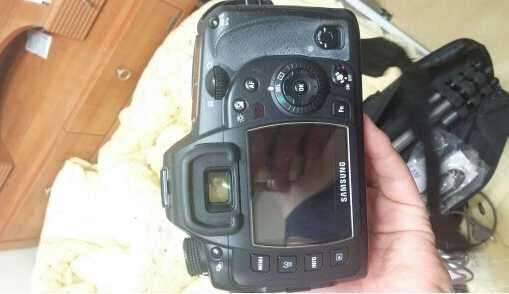 삼성DSLR GX10 번들렌드박스셋 삼각대 팝니다 (중고장터 - 비낚시용품)