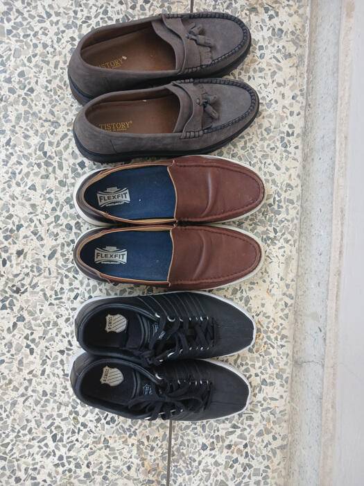 가격내림 kswiss 스니커즈 신발등 총3켤레 275mm함께 2만에 팝니다 새거 입니다 (중고장터 - 비낚시용품)