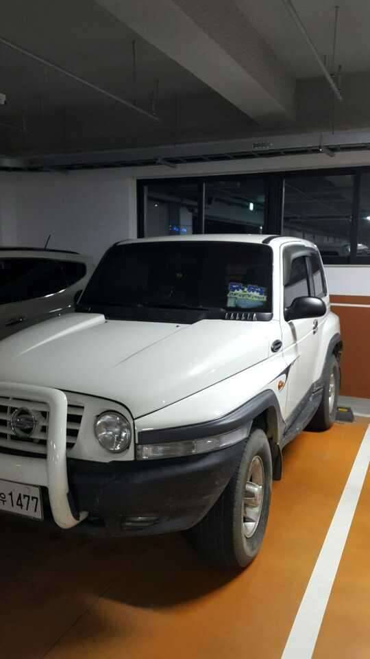 2004년식 TX5 흰색 코란도 밴팝니다 (중고장터 - 비낚시용품)