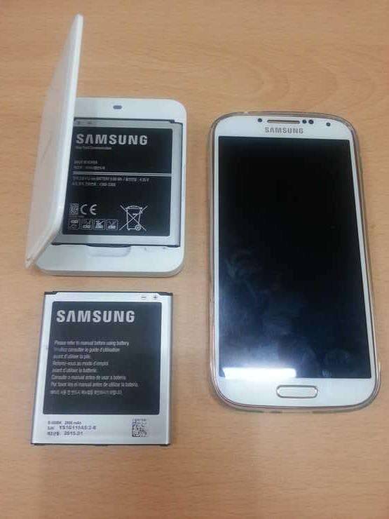 특A 갤럭시 s4 16기가 (중고장터 - 비낚시용품)