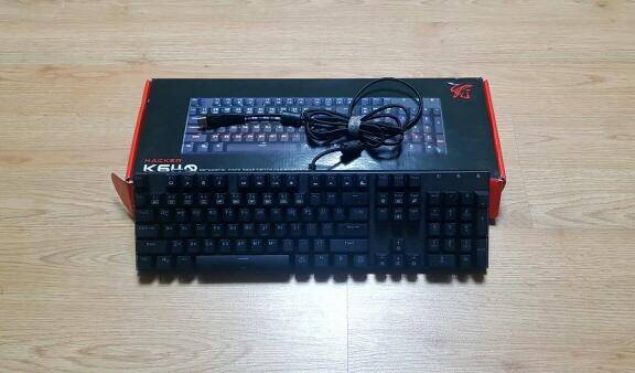 해커 K640 키보드 (중고장터 - 비낚시용품)