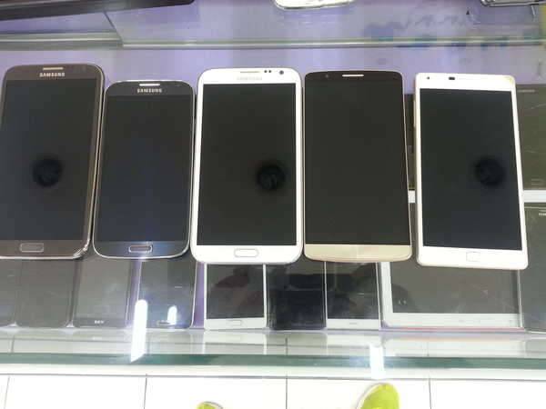 중고 노트2겔럭시4g3 (중고장터 - 비낚시용품)