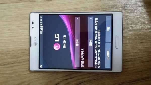 LG 옵티머스뷰2 (중고장터 - 비낚시용품)