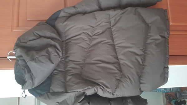 휠라 패딩 (중고장터 - 비낚시용품)