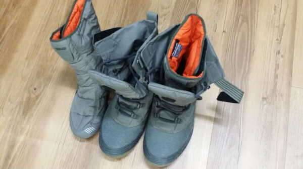 테바 방한화 샤워텐트 스노우보드 팝니다 (중고장터 - 비낚시용품)