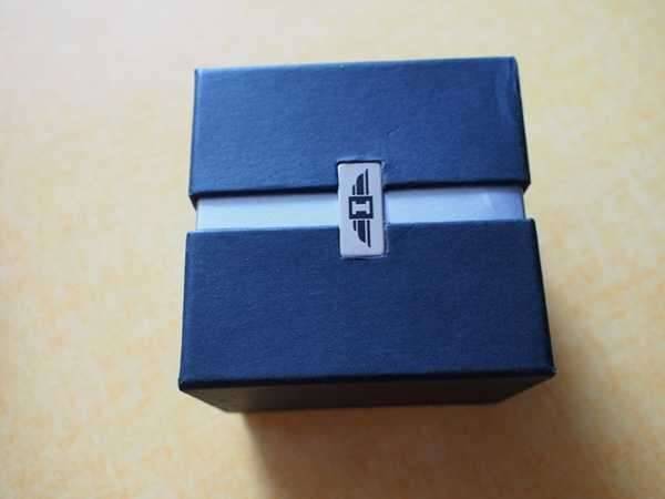 인빅타 시계 판매합니다 I By Invicta Mens 90242003 (중고장터 - 비낚시용품)