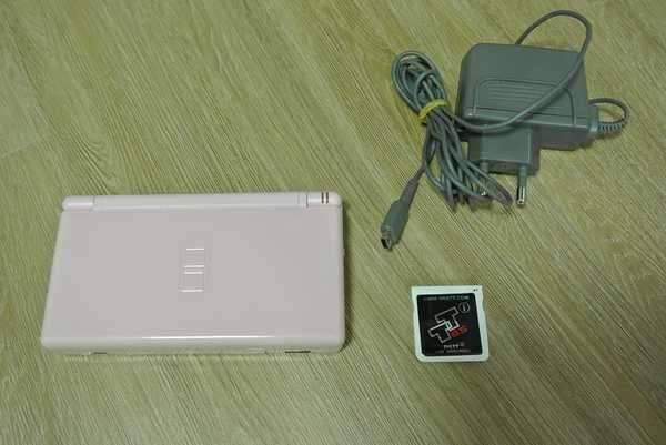 조행기용디카와 닌텐도DS 판매합니다 (중고장터 - 비낚시용품)