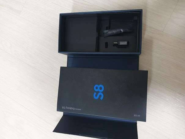 개인 갤럭시 s8 팝니다 (중고장터 - 비낚시용품)