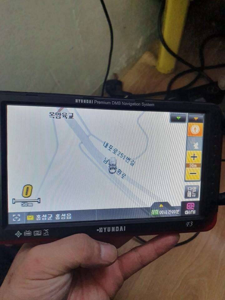 구형네비 후방카메라 용으로 쓰실분 (중고장터 - 비낚시용품)