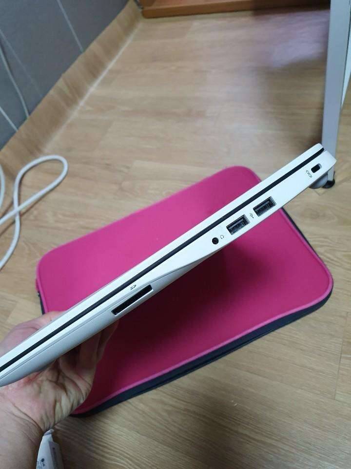 LG 15u34 울트라노트북 (중고장터 - 비낚시용품)