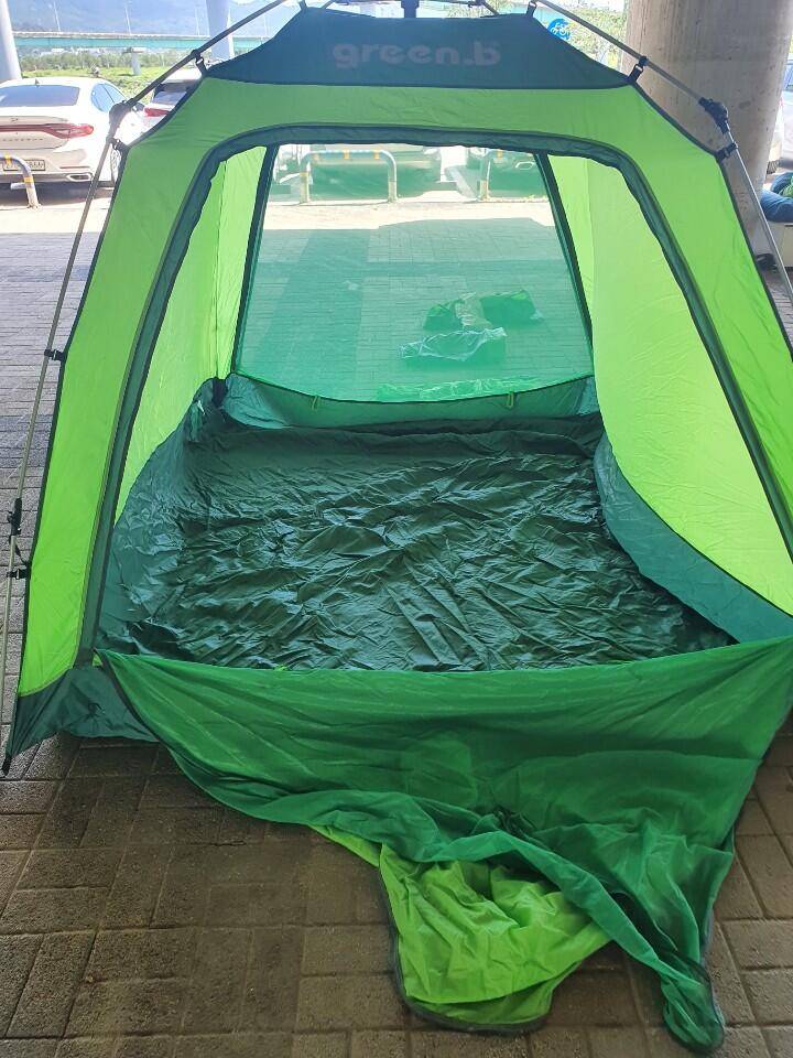 그린비 오토텐트 34인용 내놓습니다 (중고장터 - 비낚시용품)
