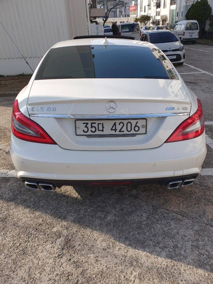 고성능차량 CLS63 AMG (중고장터 - 비낚시용품)