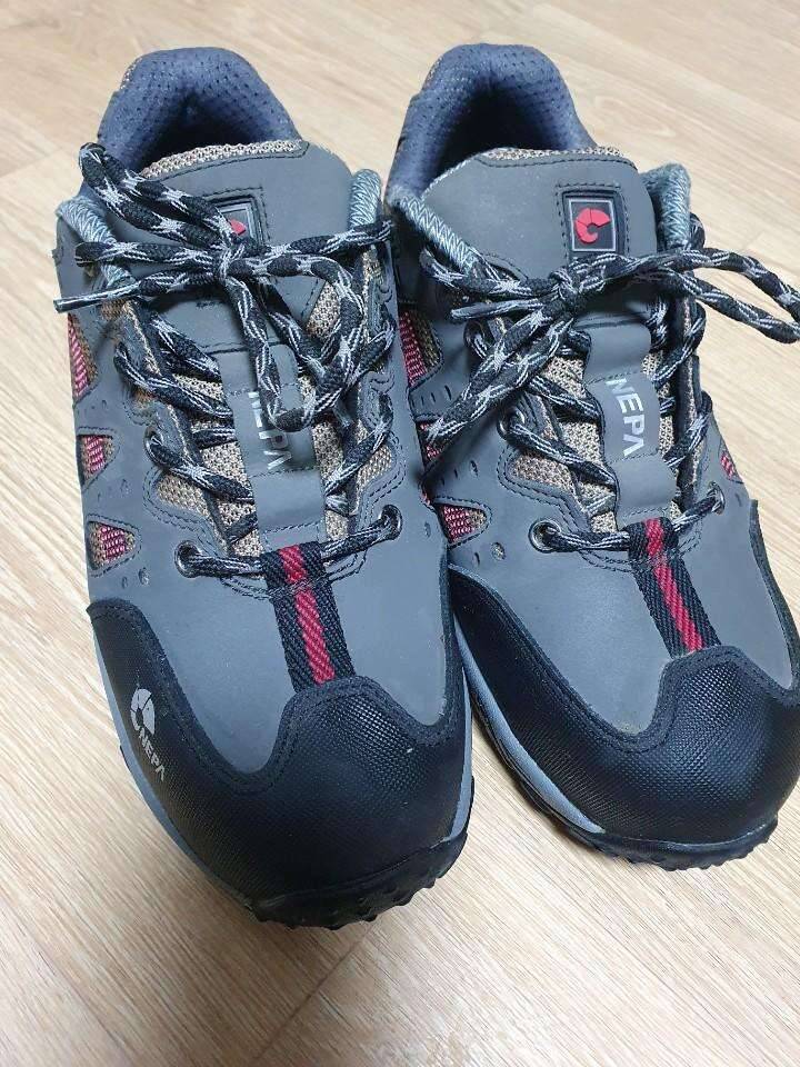 네파 260 안전화 (중고장터 - 비낚시용품)