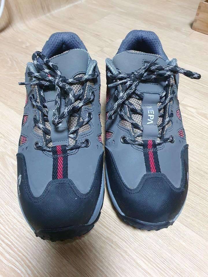네파 260 안전화 (중고장터 - 비낚시용품)