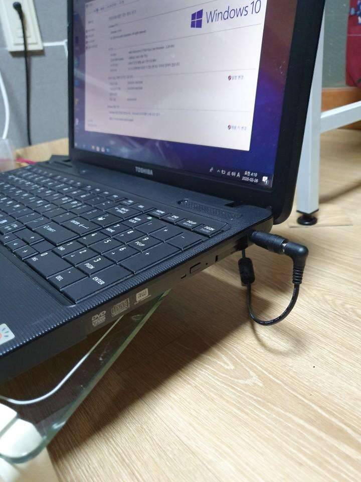 도시바 노트북 c650d 하자있음 (중고장터 - 비낚시용품)
